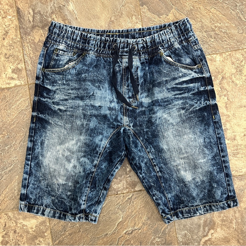 Vintage Southpole Jorts Mens XXL
Baggy Acid Washed Blue Drawstring Y2K